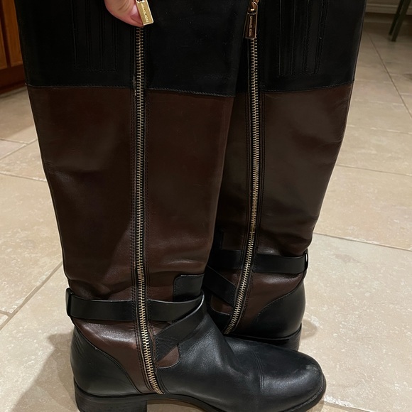 Michael Kors Riding Boots - Two-tone - Picture 6 of 9